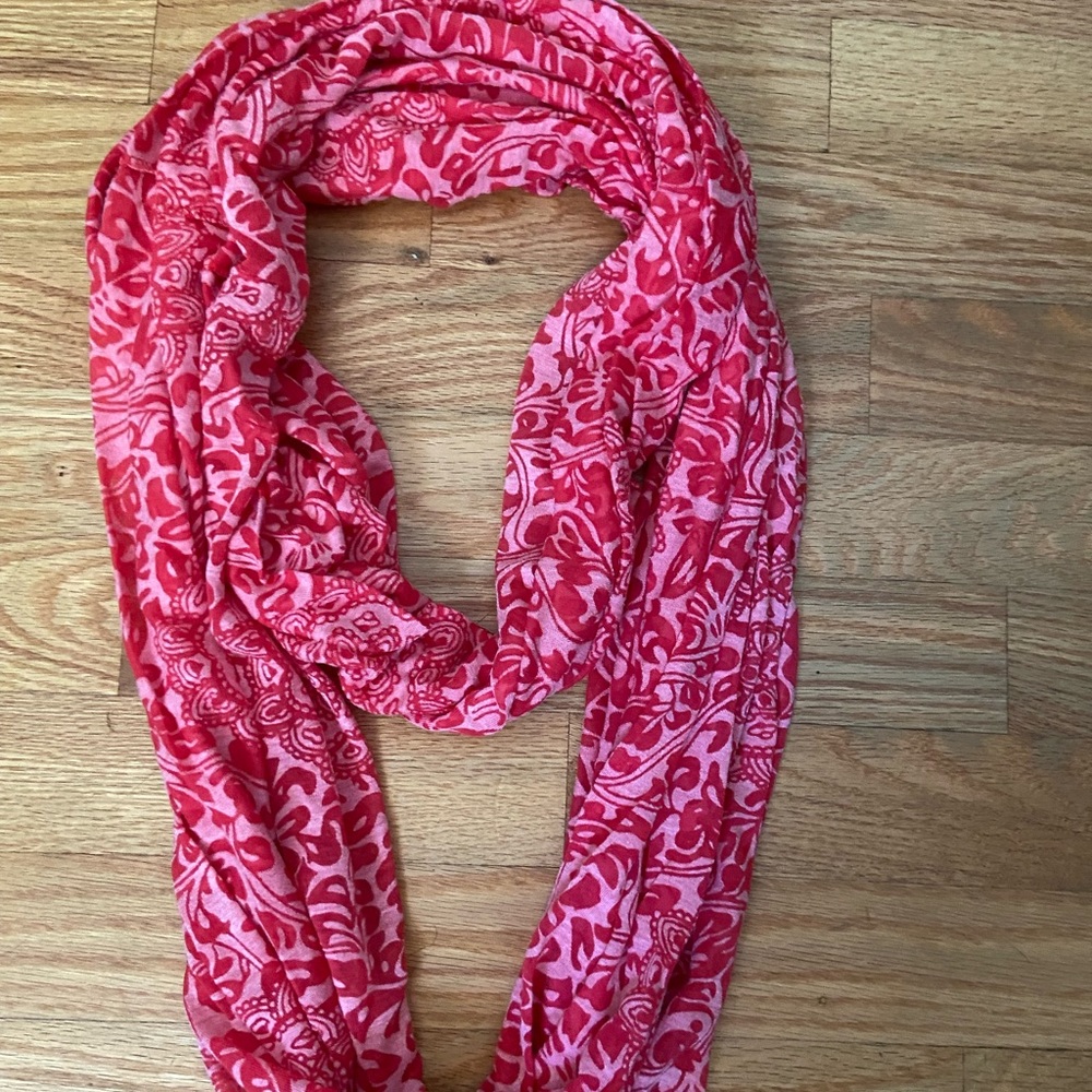 Infinity scarf